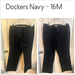 2 pairs Dockers